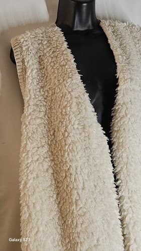 89th & Madison Cardigan Sweater Vest XL Faux Fur Long Beige Knit Vest - Thumbnail 2