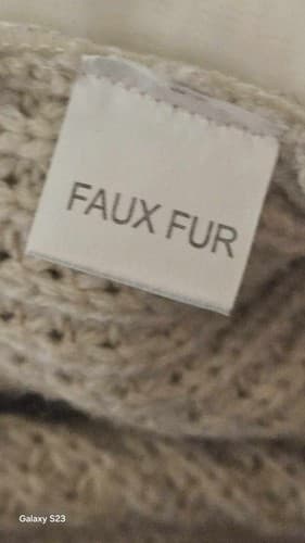 89th & Madison Cardigan Sweater Vest XL Faux Fur Long Beige Knit Vest - Thumbnail 13