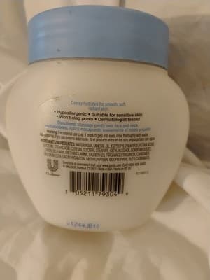 POND'S Dry Skin Cream Facial Moisturizer, 10.1 oz - Thumbnail 2