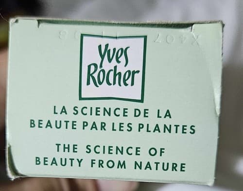 Yves Rocher Camomille Soothing Mask For Sensitive Skin 1.7 Fl Oz - Thumbnail 3