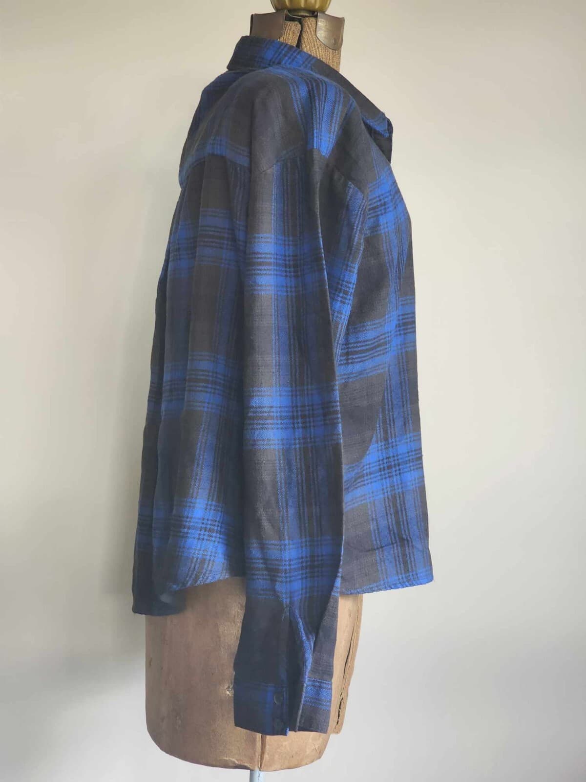 Wild Fable Women's Long Sleeve Cropped Flannel Button-Down Shirt Blouse Size S - Thumbnail 2