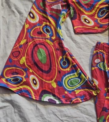 Women's 2 Piece Outfit Multi Color Medium Crop Tie Top Flare Legs Beach Wear - Thumbnail 5