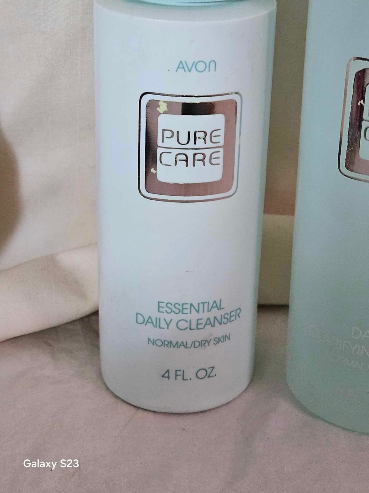 Avon Pure Care Set of 2 Essential Cleaners Daily Toner For Face 6 Fl Oz - Thumbnail 4