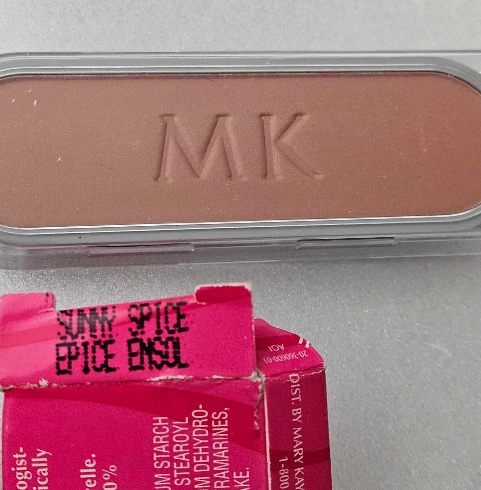 MARY KAY MK Signature DISCONTINUED .2 Oz CHEEK COLOR & Powder Perfect NIB - Thumbnail 19