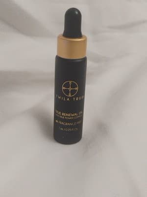 Twila True. True Renewal Oil Fragrance Free 0.25oz