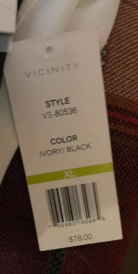 NWT Vicinty Women's Sportswear Tank Top Size XLarge Black White Shirt - Thumbnail 8