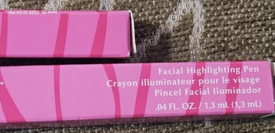 MARY KAY SIGNATURE FACIAL HIGHLIGHTING PEN SHADE #1 .04 Fl Oz - Thumbnail 2