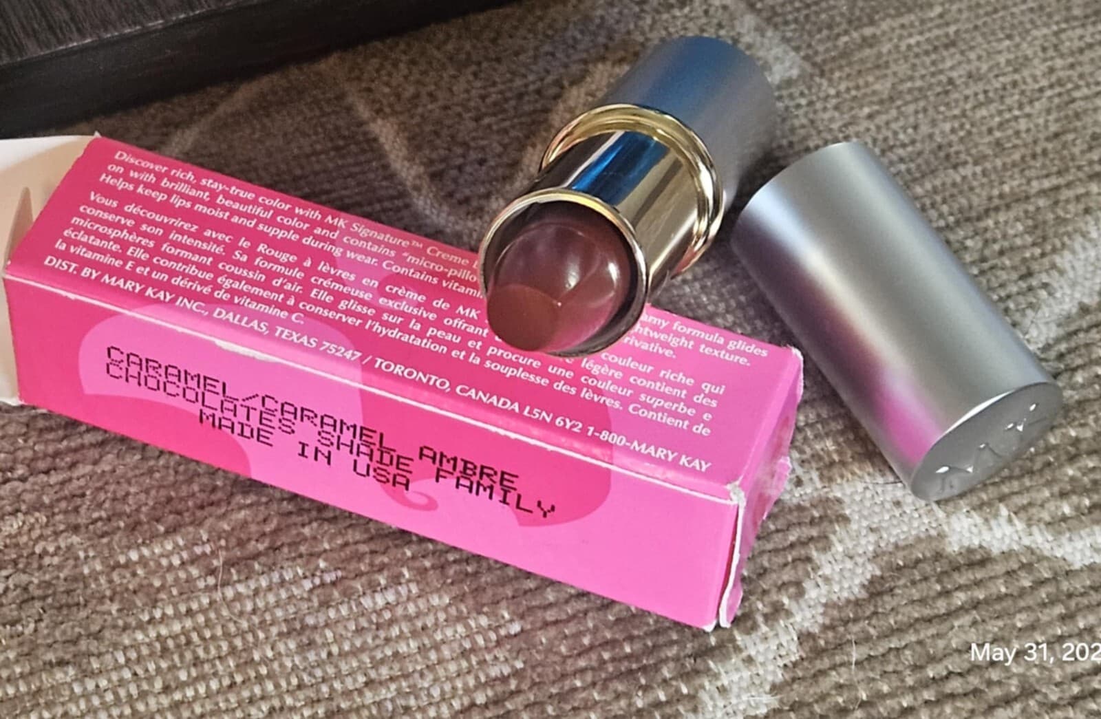 Mary Kay MK Signature Lipstick Assorted Colors - Thumbnail 14
