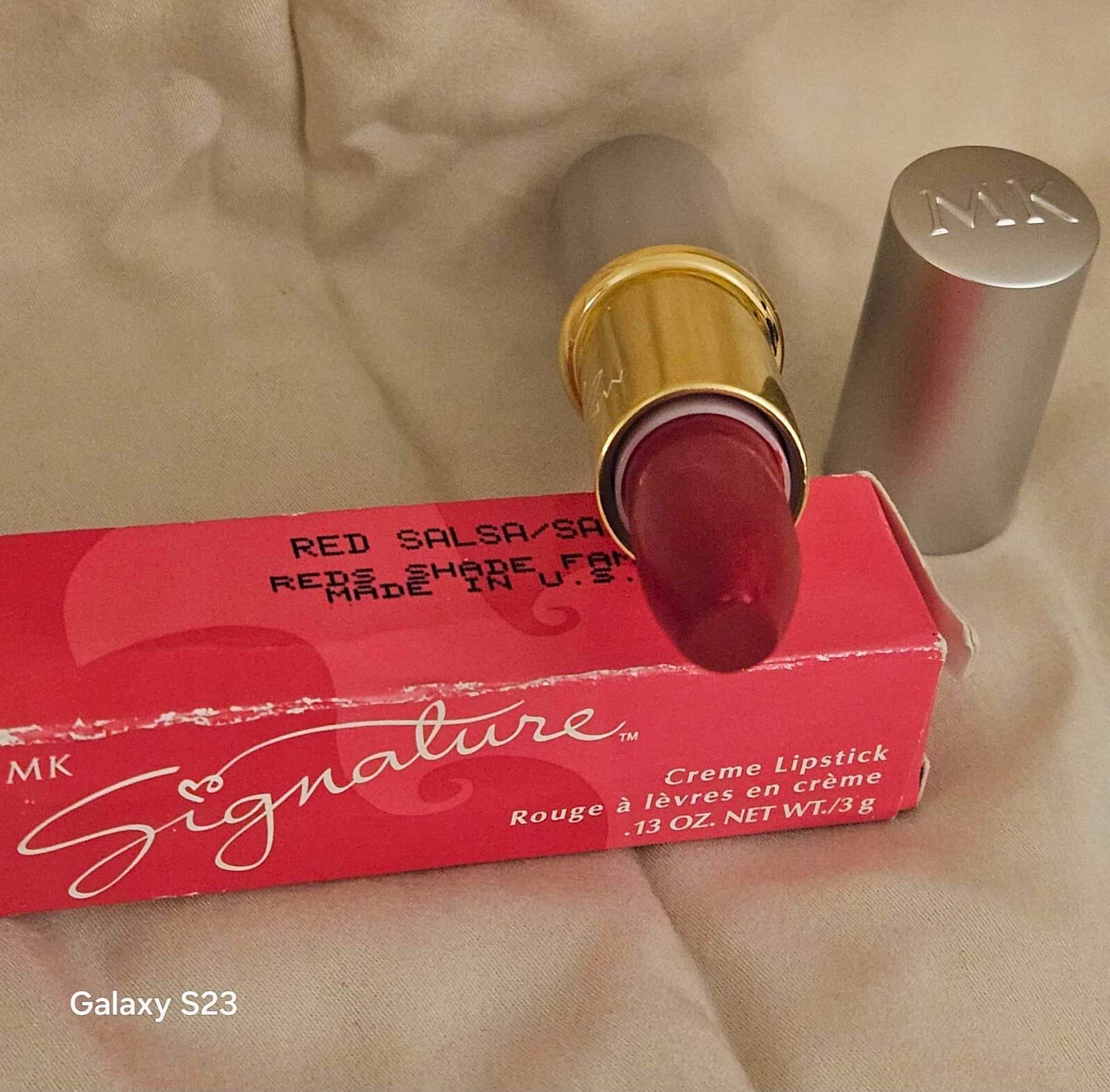 Mary Kay MK Signature Lipstick Assorted Colors - Thumbnail 11