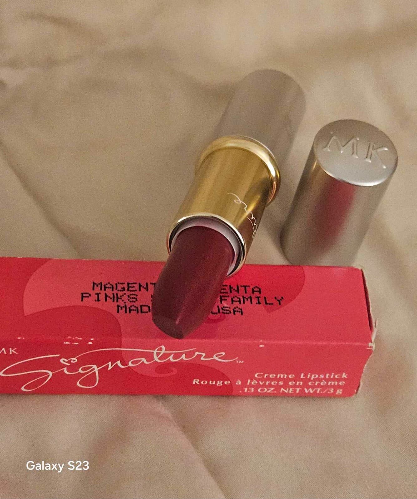Mary Kay MK Signature Lipstick Assorted Colors - Thumbnail 7