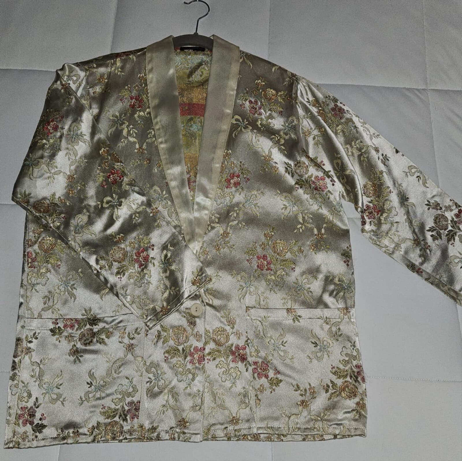 Hasting & Smith Women's Blazer White Floral Embroidered 22" X 21" X 28" Jacket - Thumbnail 5