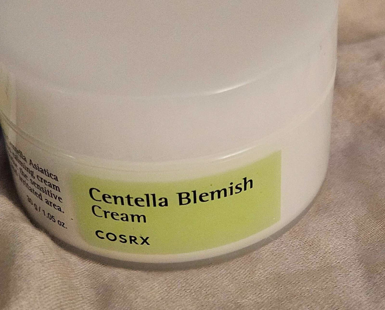 Cosrx Centella Blemish Cream 30ml 1.05 Oz - Thumbnail 4