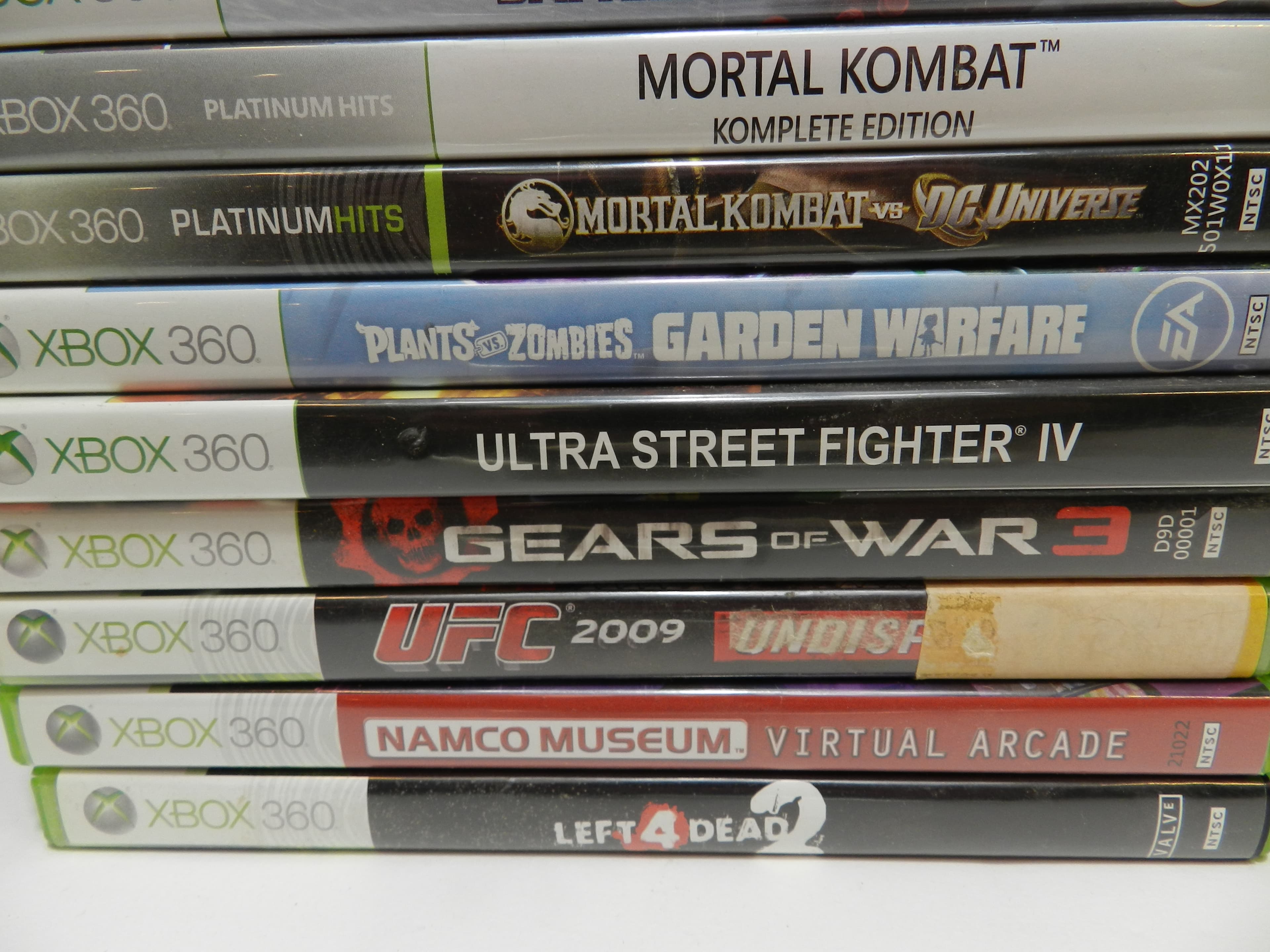 32 XBox 360 Games Call Duty Rayman Gears War Plant Zombies Banjo & more (O70M) - Thumbnail 10