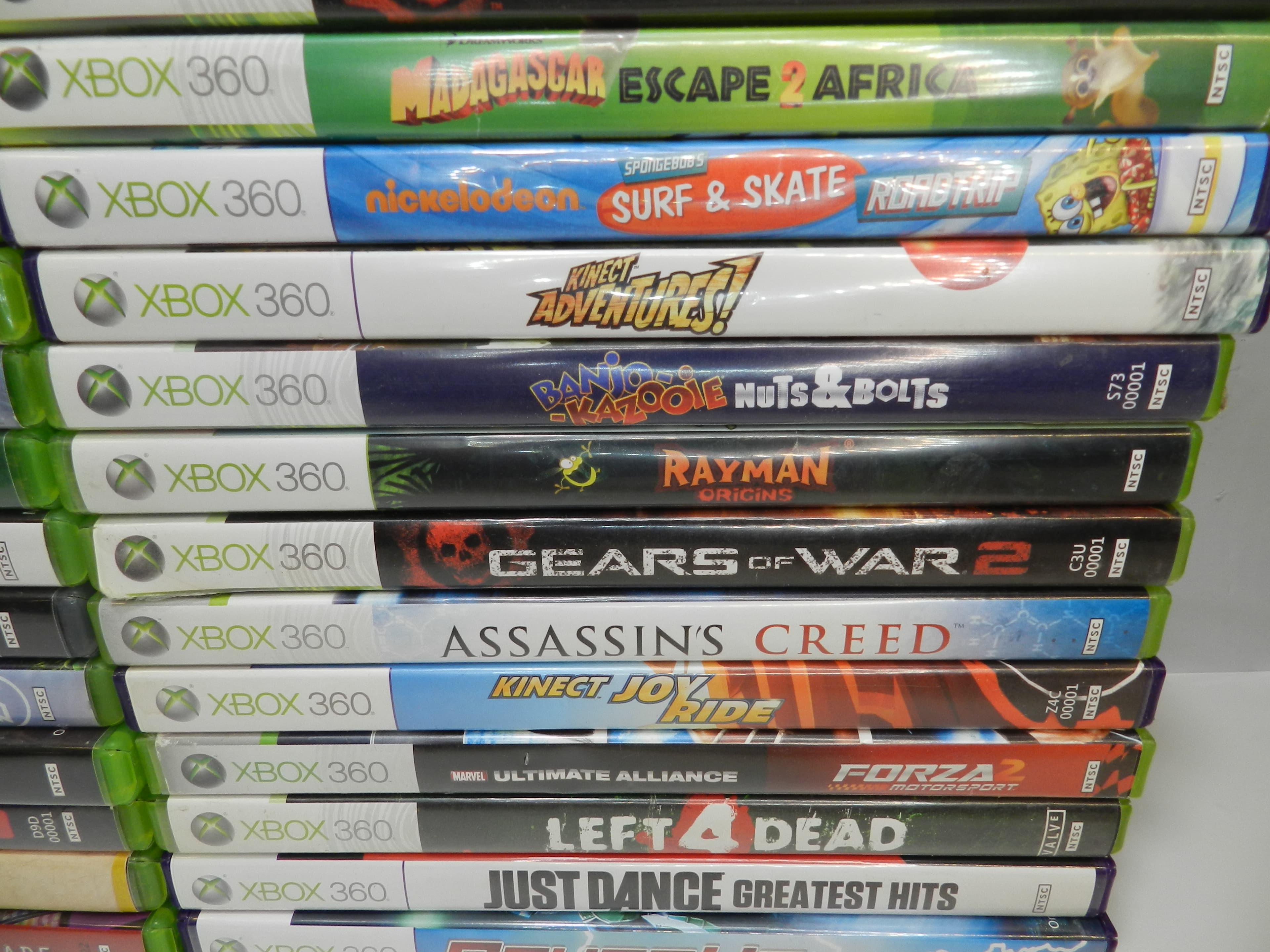 32 XBox 360 Games Call Duty Rayman Gears War Plant Zombies Banjo & more (O70M) - Thumbnail 14
