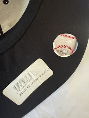 Houston Astros 7 3/8 New Era Hat Cap 2017 World Series Champions Gold Patch NWOT - Thumbnail 4