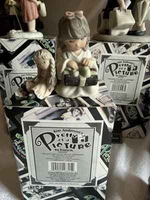 Pretty As A Picture By Kim Anderson Lot Of 6- One Is Missing Original Box - Thumbnail 3