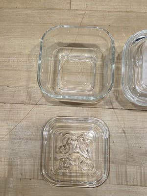Vintage Federal Glass Square Refrigerator Dishes Mismatched Lids Set of 2 - Thumbnail 4