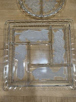 Vintage Clear Frosted Glass Divided Relish Trays Intaglio Fish Fruit Set 2 - Thumbnail 9