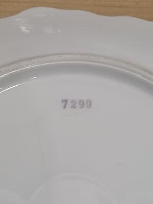 Antique German Porcelain Strawberry Basket Decorative Cabinet Plate Gold Rim - Thumbnail 4