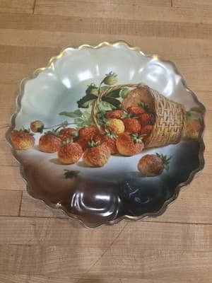 Antique German Porcelain Strawberry Basket Decorative Cabinet Plate Gold Rim