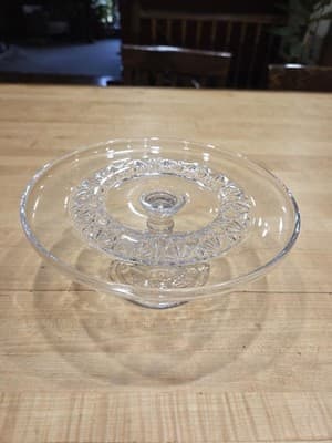 Vintage Clear Pressed Glass Pedestal Cake Stand Starburst 8 inch - Thumbnail 3