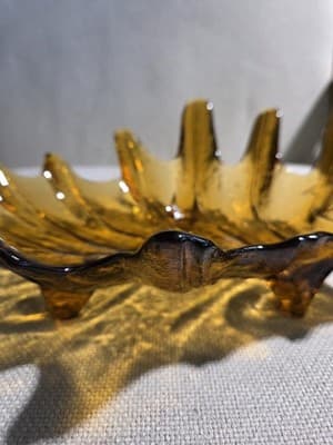 Vintage Viking Amber Glass Epic 14 Leaf 3 Footed Long Bowl Dish READ CHIP - Thumbnail 5