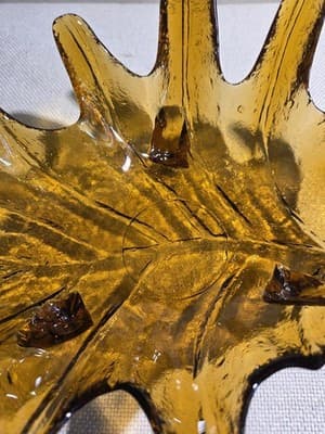Vintage Viking Amber Glass Epic 14 Leaf 3 Footed Long Bowl Dish READ CHIP - Thumbnail 6