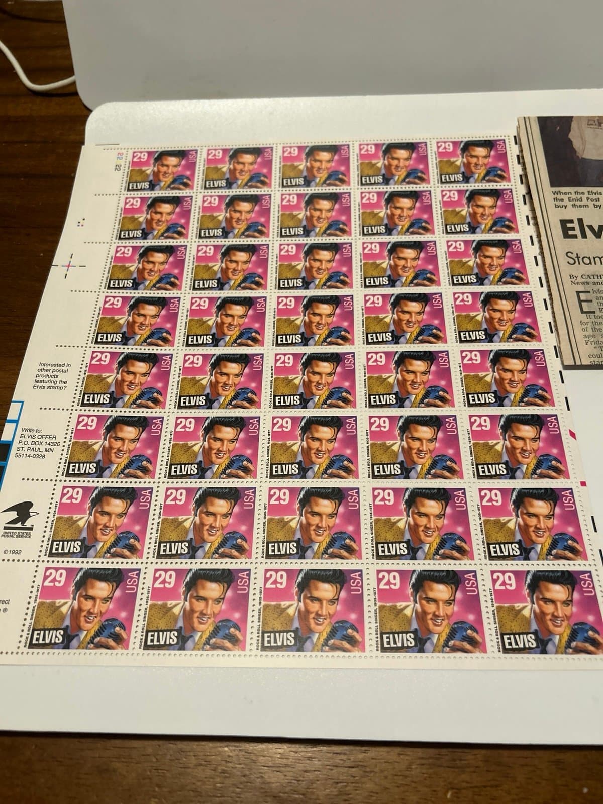 1992 Elvis Presley Sheet of 35 U.S. Postage Stamps 29 Cents Collectible