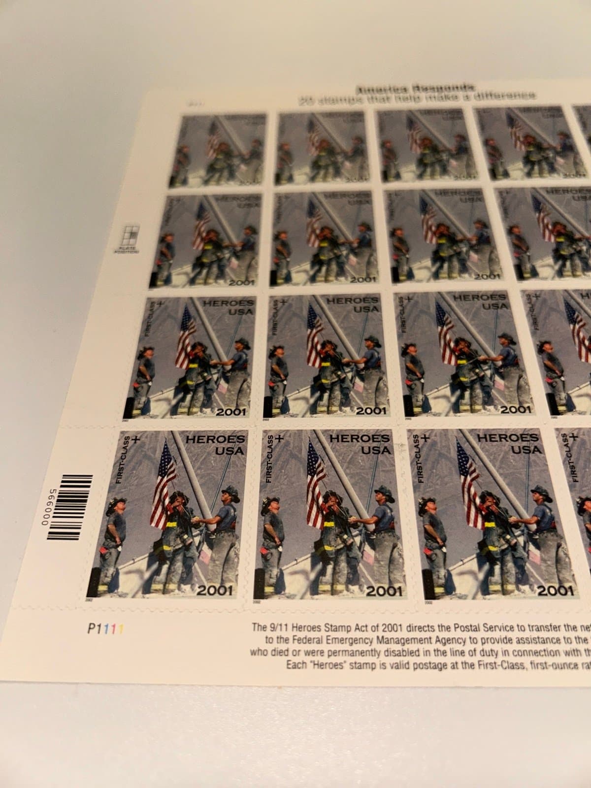 2002 Mint US Stamps First Class + America Responds Sheet of 20 - Thumbnail 2