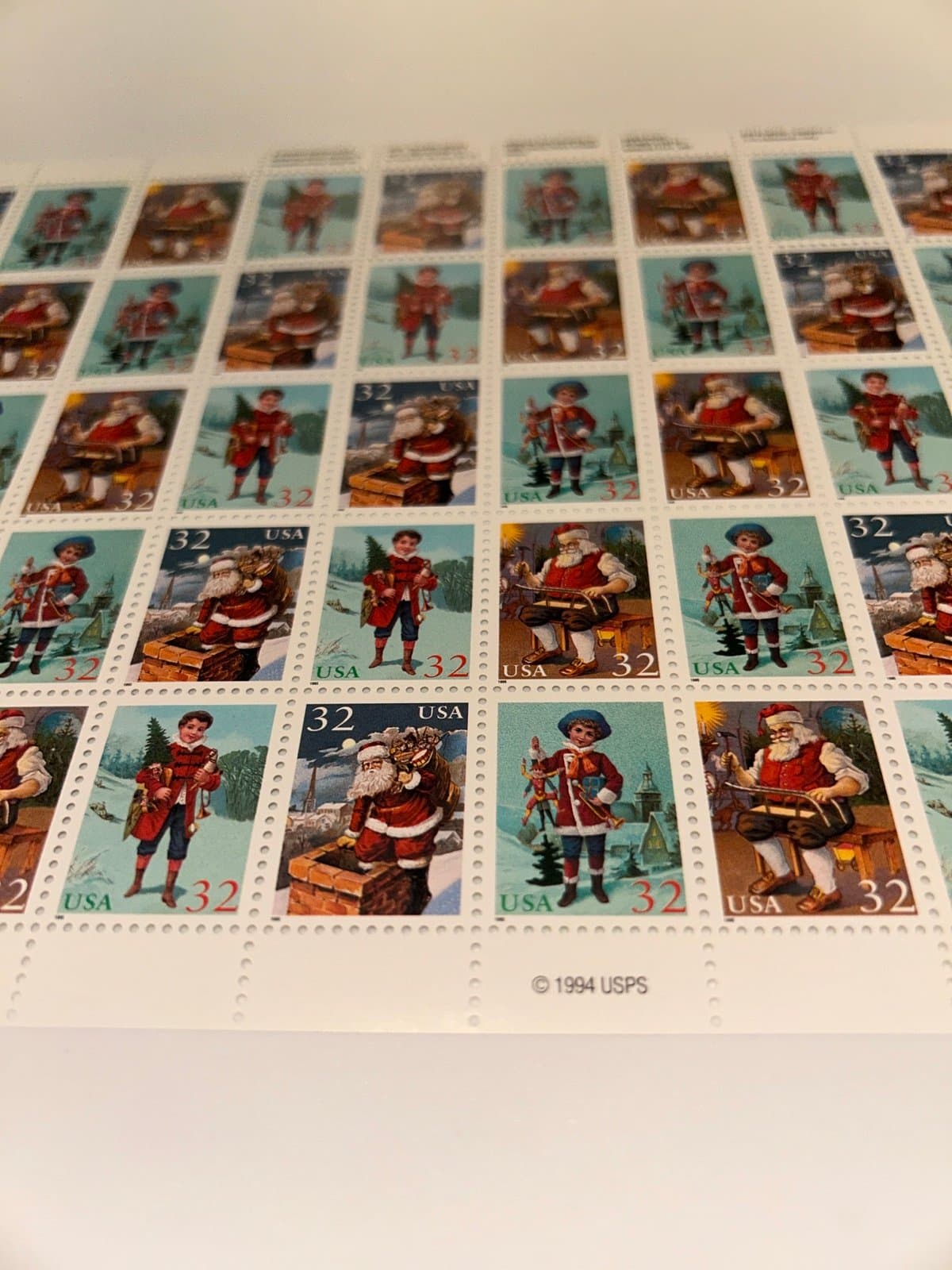 Scott #3004 -3007 Santa & Children Pane of 50 32¢ Stamps (1995) - Thumbnail 3