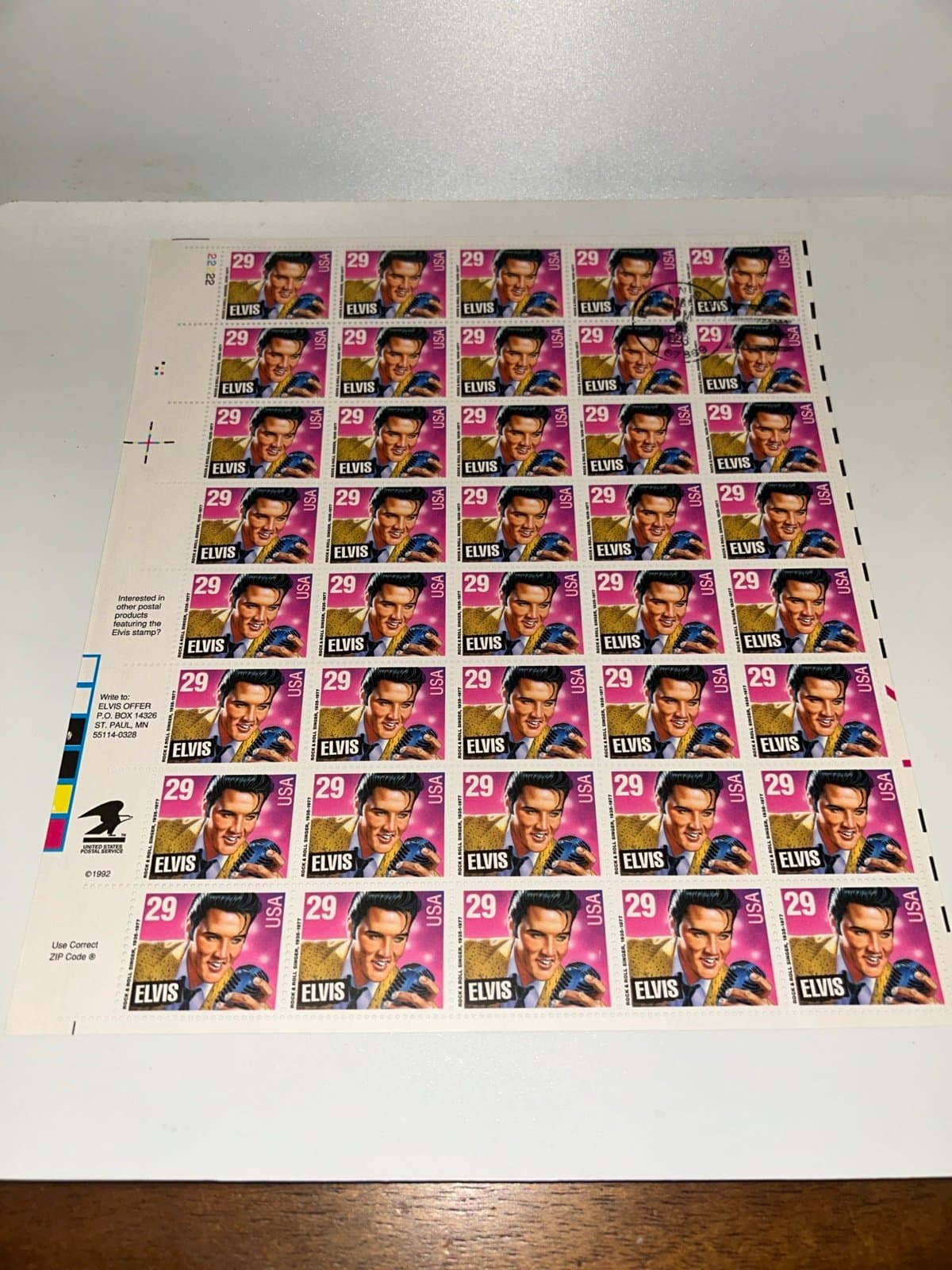 1992 Elvis Presley Sheet of 35 U.S. Postage Stamps 29 Cents Collectible
