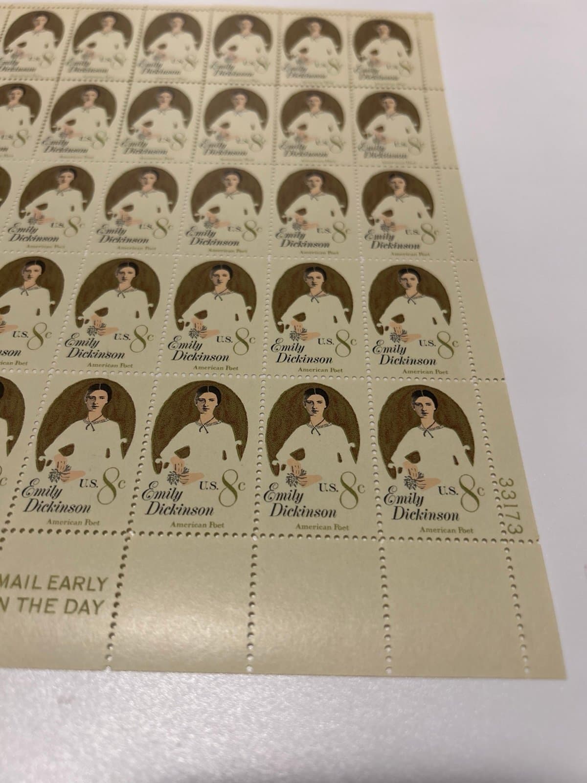 Emily Dickinson Sheet of Fifty 8 Cent Postage Stamps Scott #1436 - Thumbnail 3