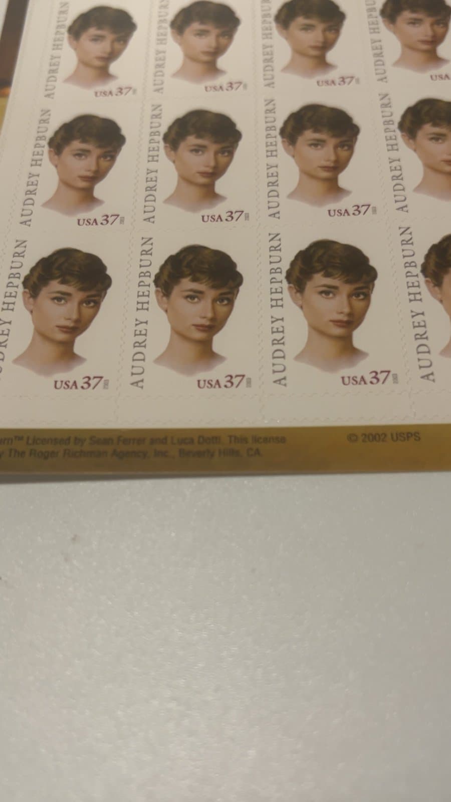 Scott 3786, 37 cent, Audrey Hepburn, Sheet - Thumbnail 3