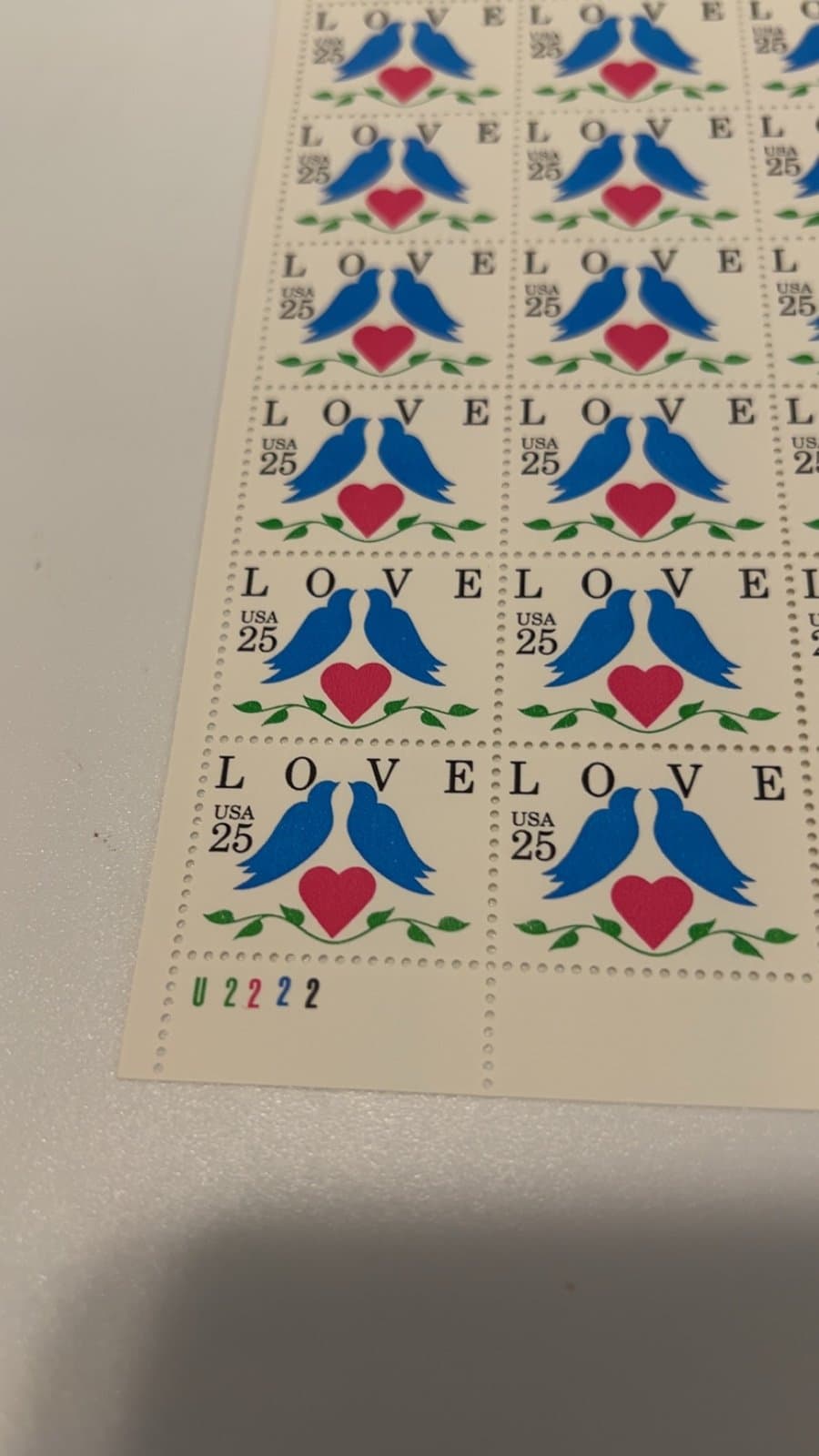Scott #2440 Love Birds 25c Sheet of 50 Stamps - Thumbnail 3
