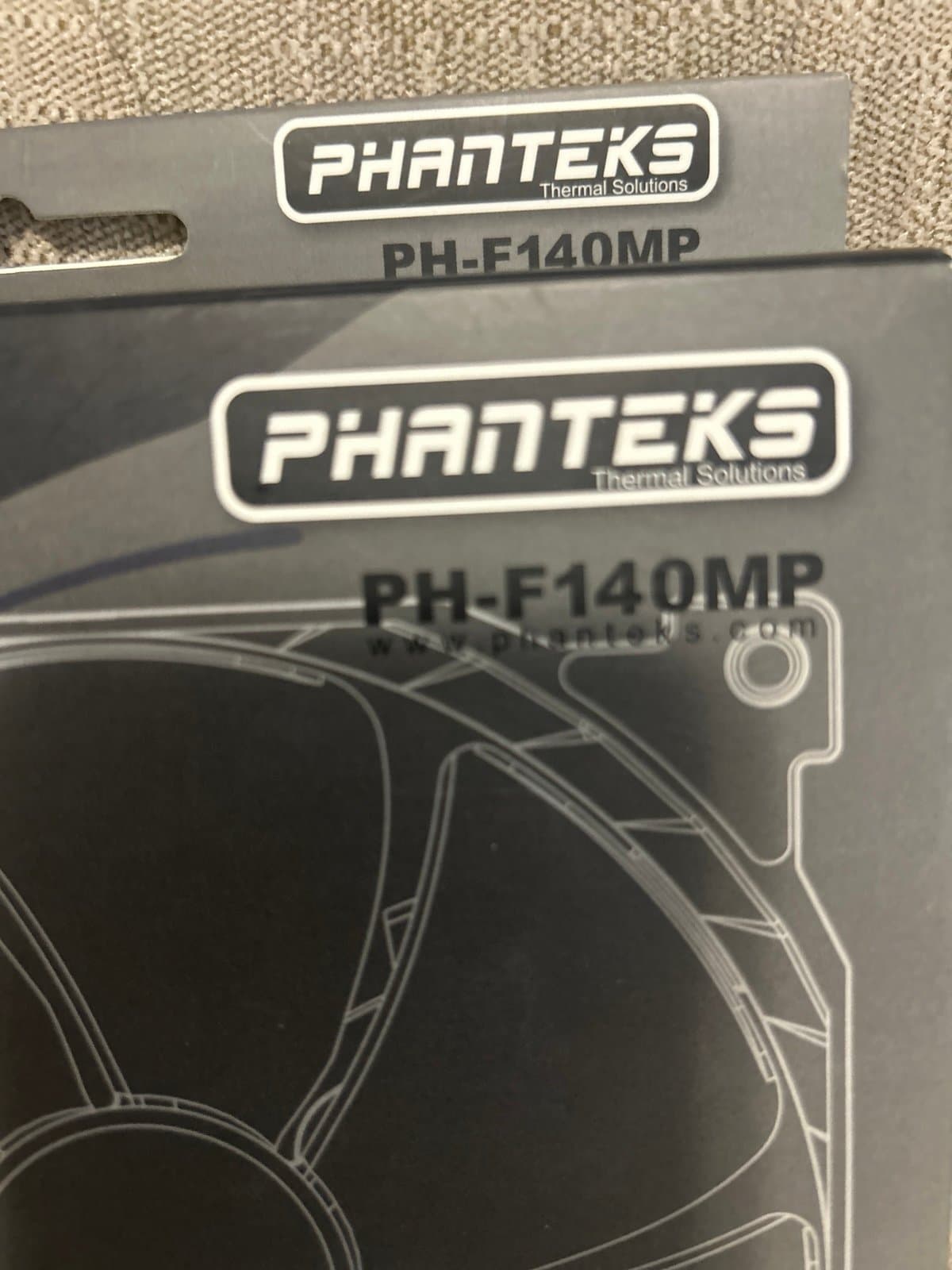 Phanteks PH-F140MP high static pressure fan one 2pin + one 3pin wire connection - Thumbnail 3