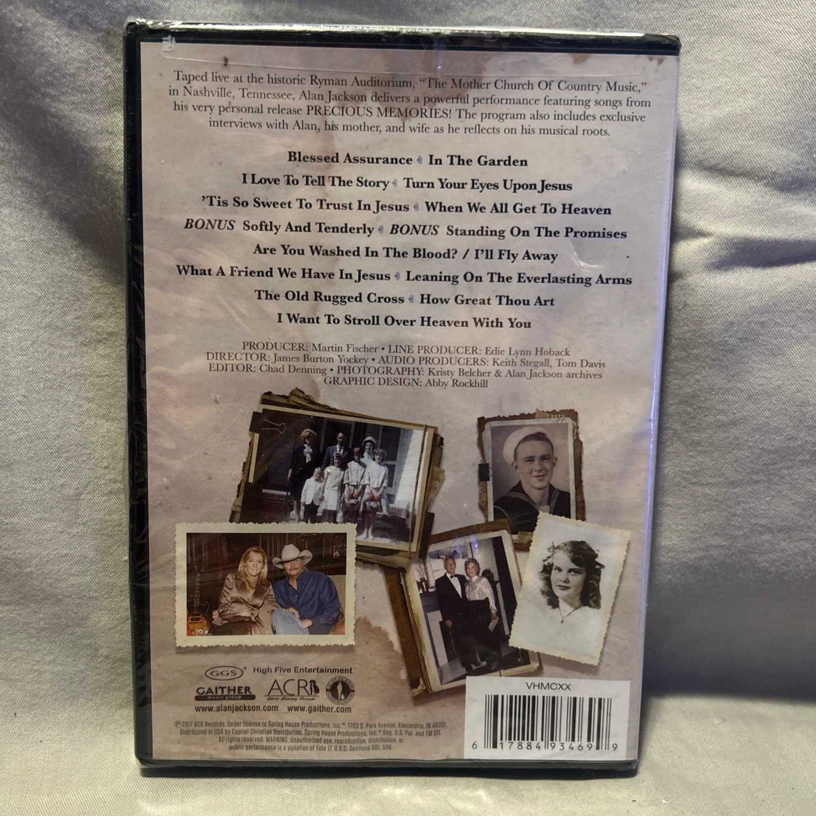Alan Jackson: Precious Memories - Live at the Ryman DVD 2006 - Thumbnail 2