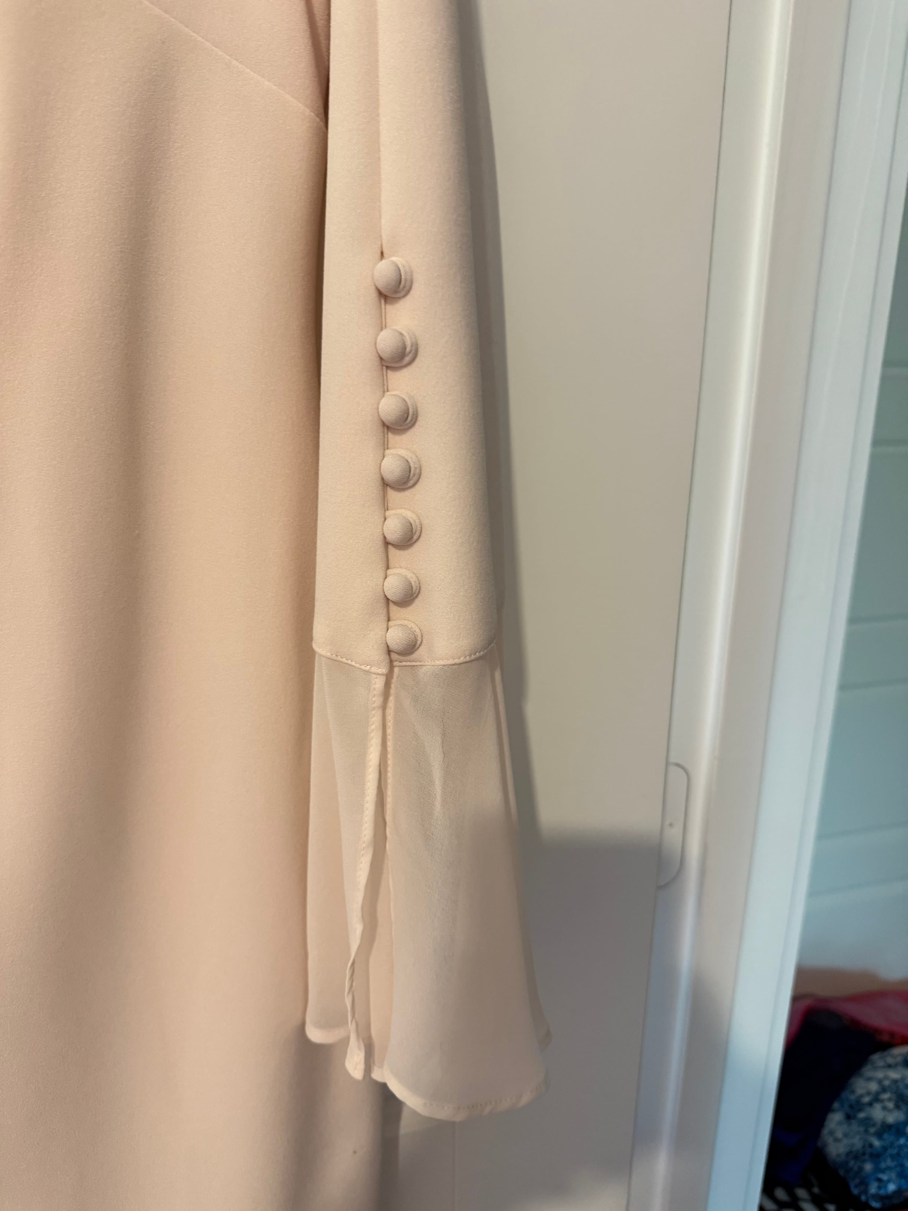 Calvin Klein Bell Sleeve Dress size 8 - Thumbnail 2