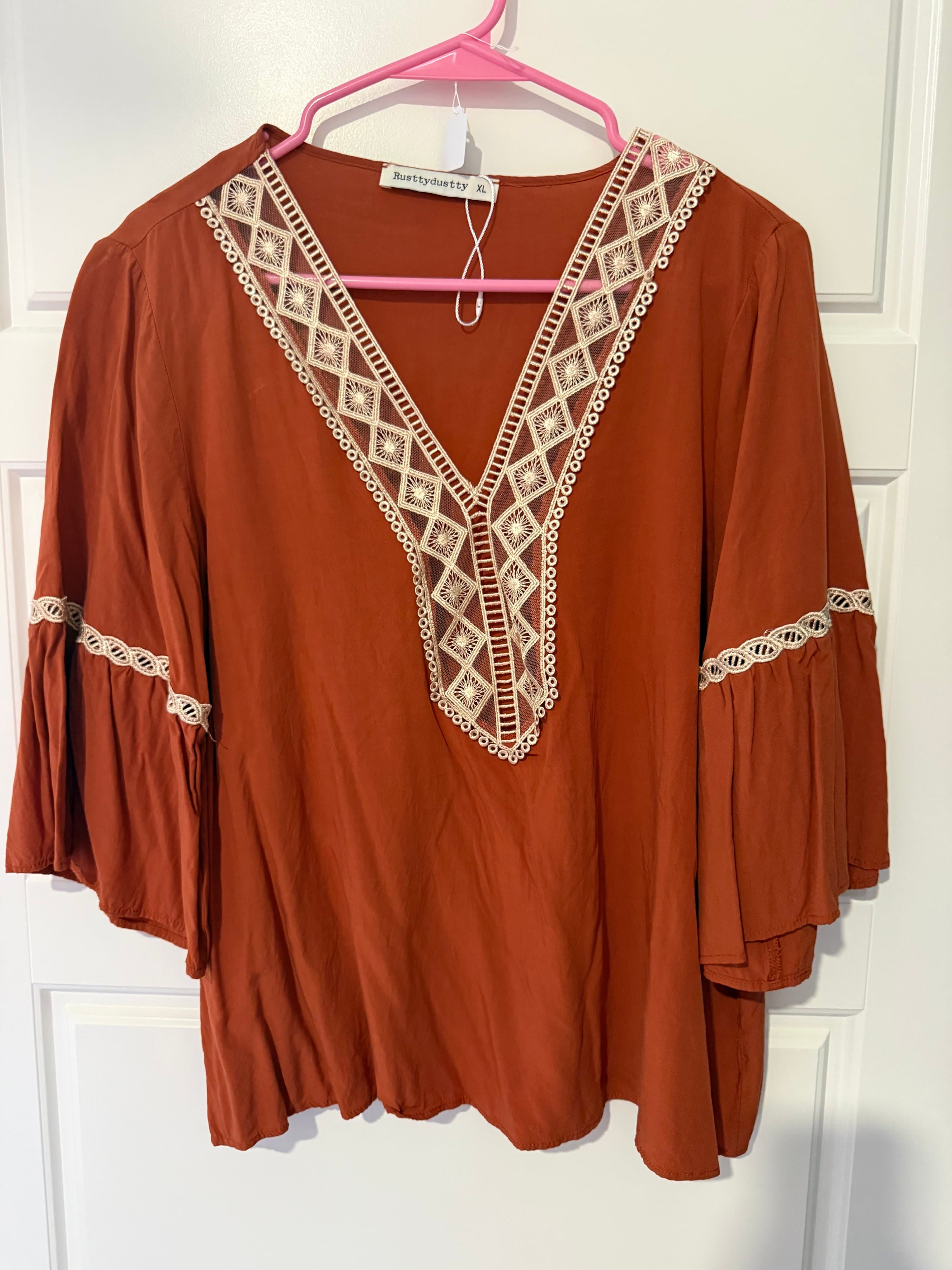 Rusttydustty XL Boho Embroidered Blouse