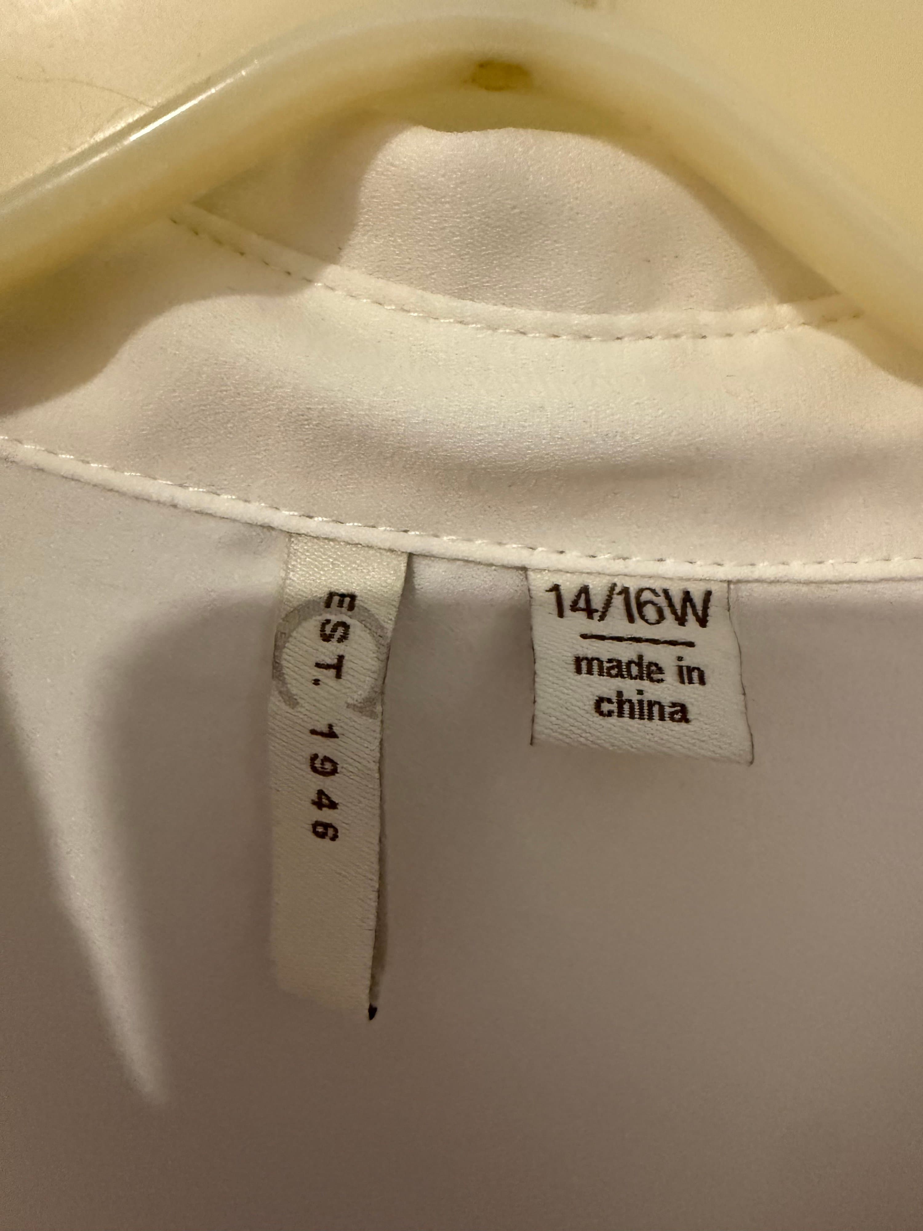 Catos White Button-Up Blouse Size 14/16W - Thumbnail 2