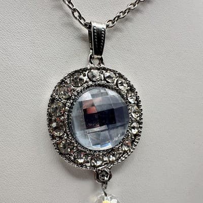 Vintage 90s Clear Crystal Pendant Tassel Necklace Silver Tone Women's Jewelry - Thumbnail 5