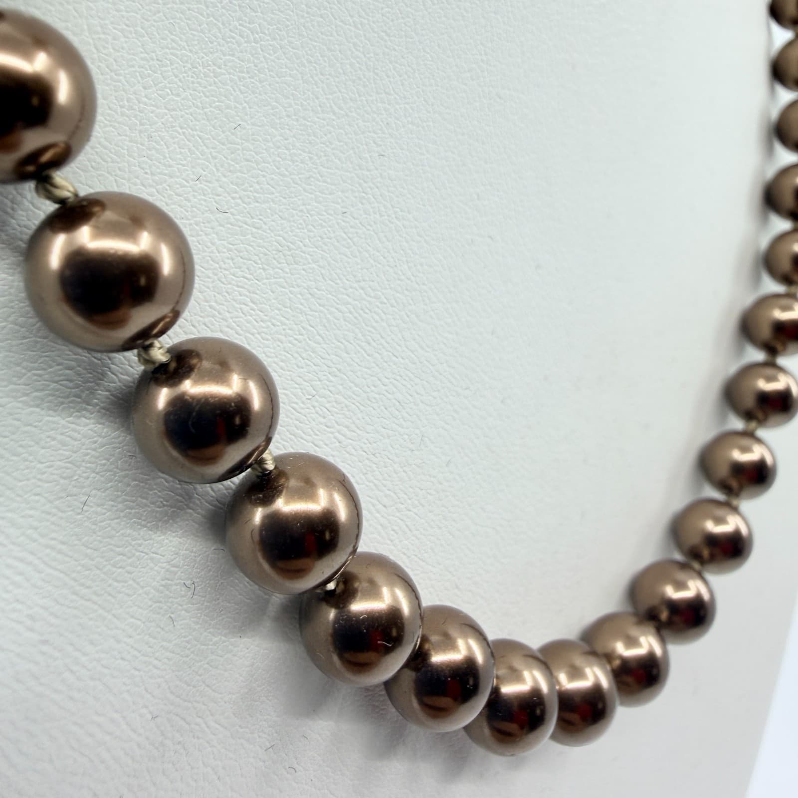 Vintage Brown Faux Pearl Necklace Bronze Metallic Bead Choker Statement Y2K 90s - Thumbnail 4