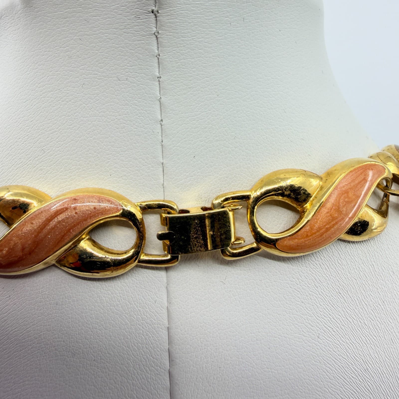 Vintage Gold Tone Enamel Necklace Pink Green Pastel Collar Statement 90s Retro - Thumbnail 8