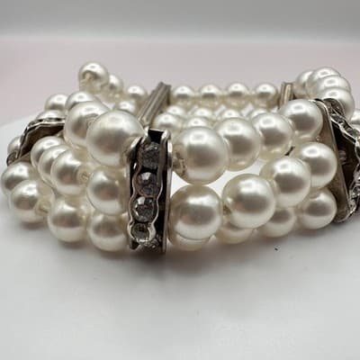 Vintage 90s Multi-Strand Faux Pearl Stretch Bracelet Rhinestone Spacers Jewelry - Thumbnail 2