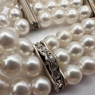 Vintage 90s Multi-Strand Faux Pearl Stretch Bracelet Rhinestone Spacers Jewelry - Thumbnail 7