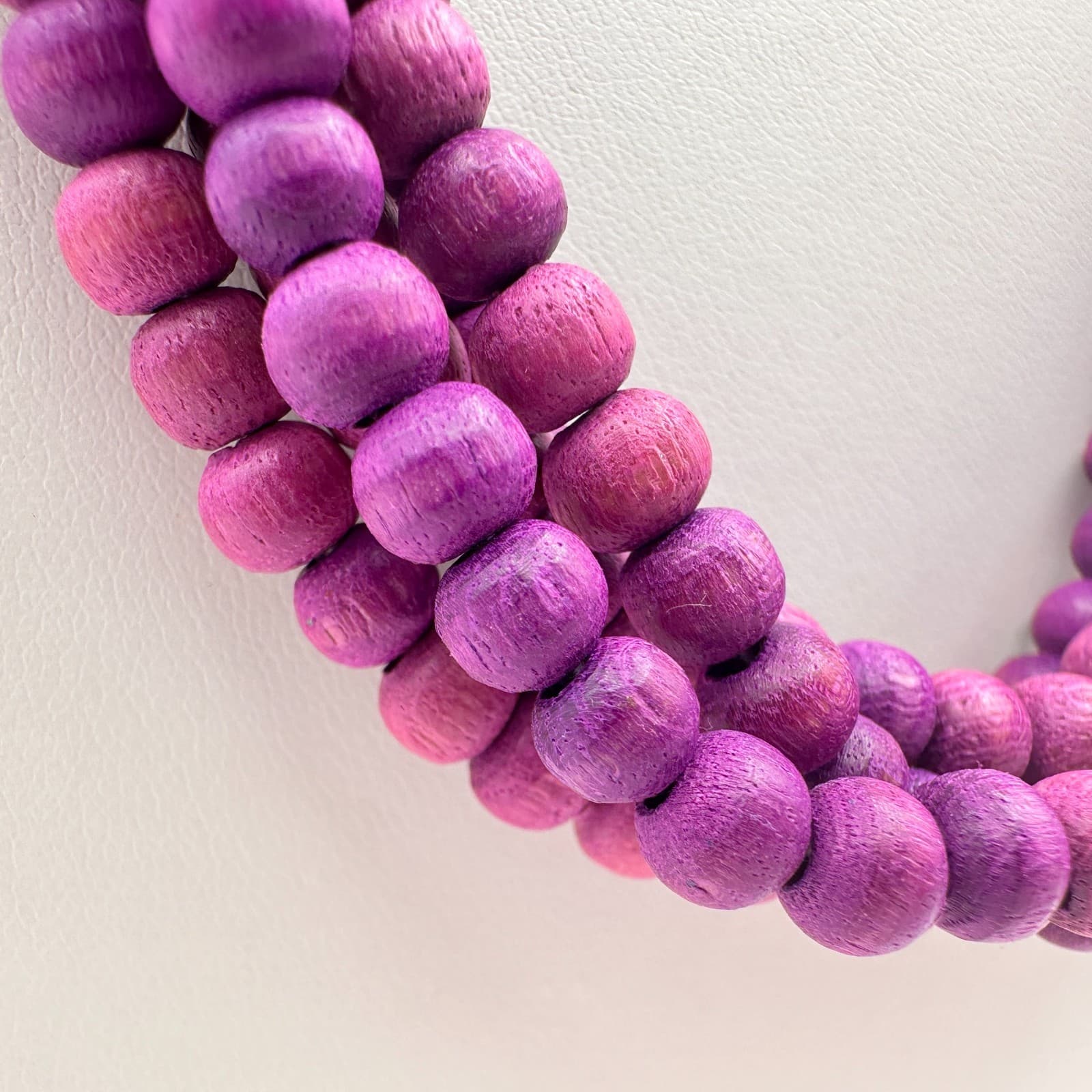 Vintage Y2K Natural Wooden Purple Beaded Triple-Strand Women's Necklace Jewelry - Thumbnail 3