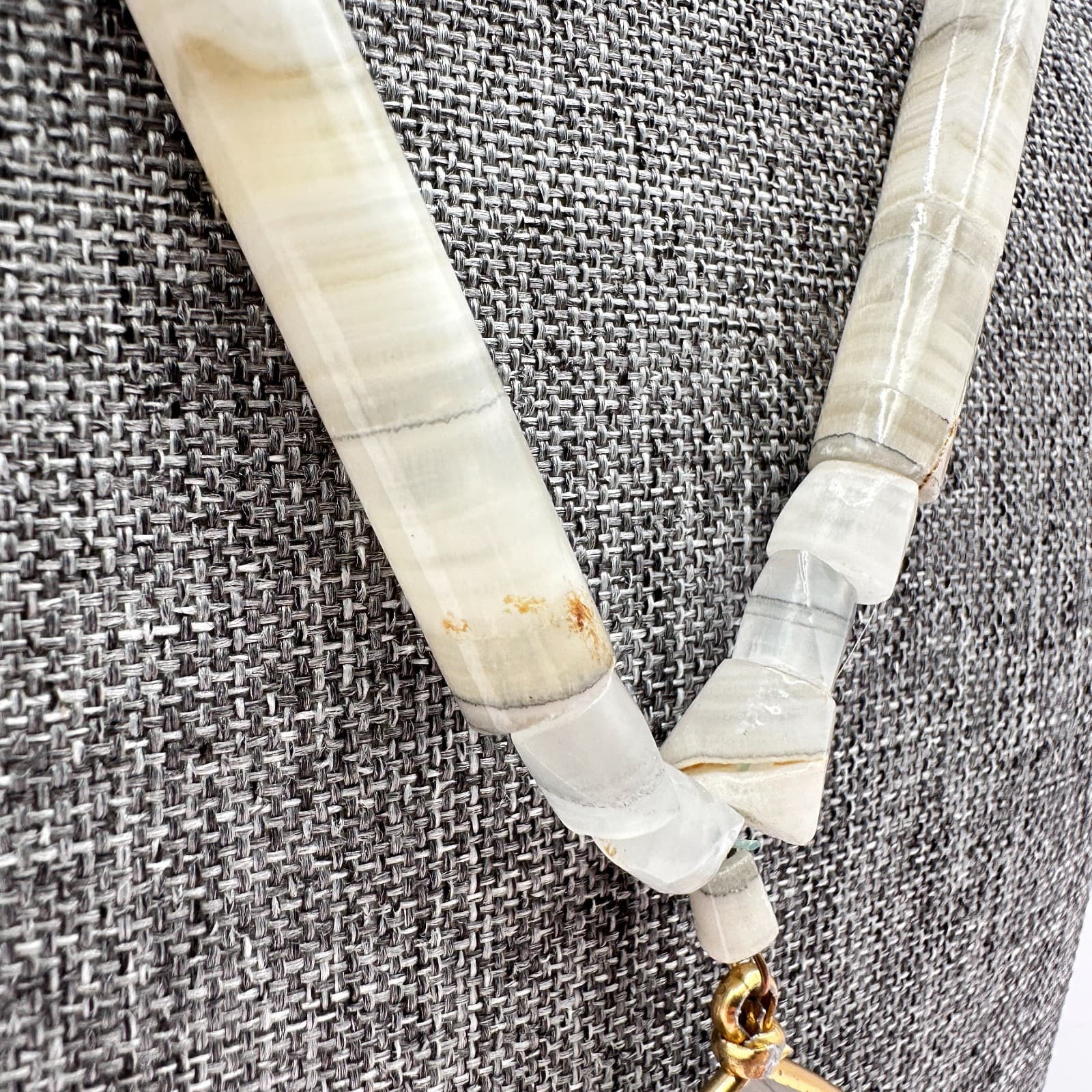 Vintage 90s Large Agate Teardrop Pendant Beaded Necklace Gold Tone Jewelry - Thumbnail 5