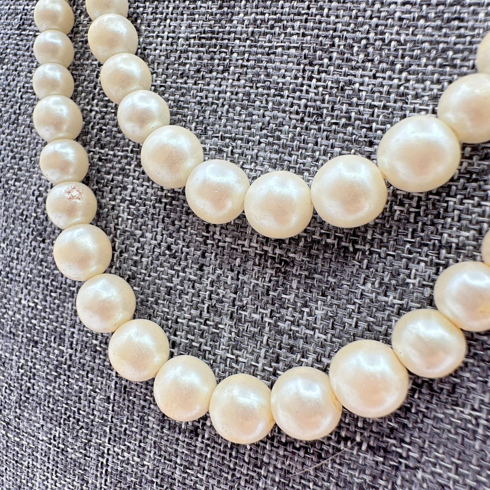 Vintage 90s Avon Double Strand Faux Pearl Necklace Creamy White Women's Jewelry - Thumbnail 6