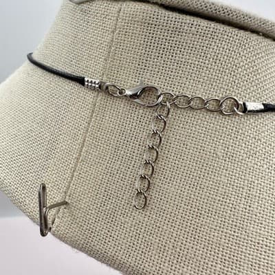 Vintage Y2K Black Agate Pendant Necklace Silver Tone Clear Rhinestone Jewelry - Thumbnail 9