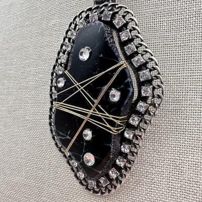 Vintage Y2K Black Agate Pendant Necklace Silver Tone Clear Rhinestone Jewelry - Thumbnail 6