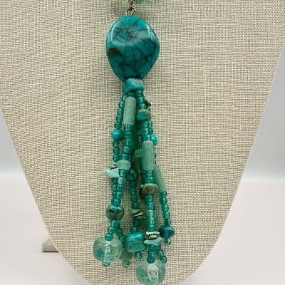 Vintage 90s Teal Faux Turquoise Glass Beaded Tassel Necklace Silver tone Jewelry - Thumbnail 3